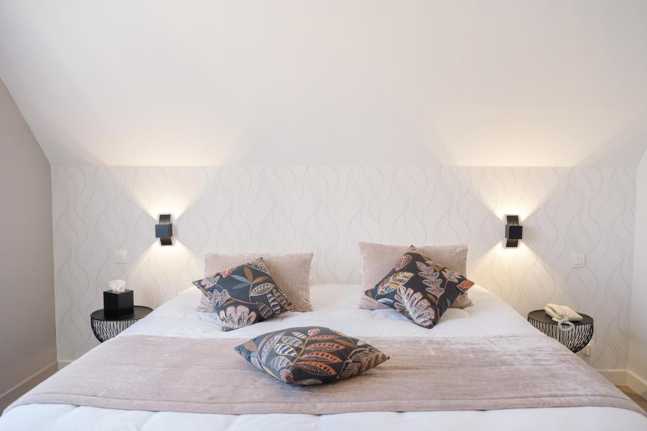 Hotel Les Agapanthes Ploubazlanec Bagian luar foto